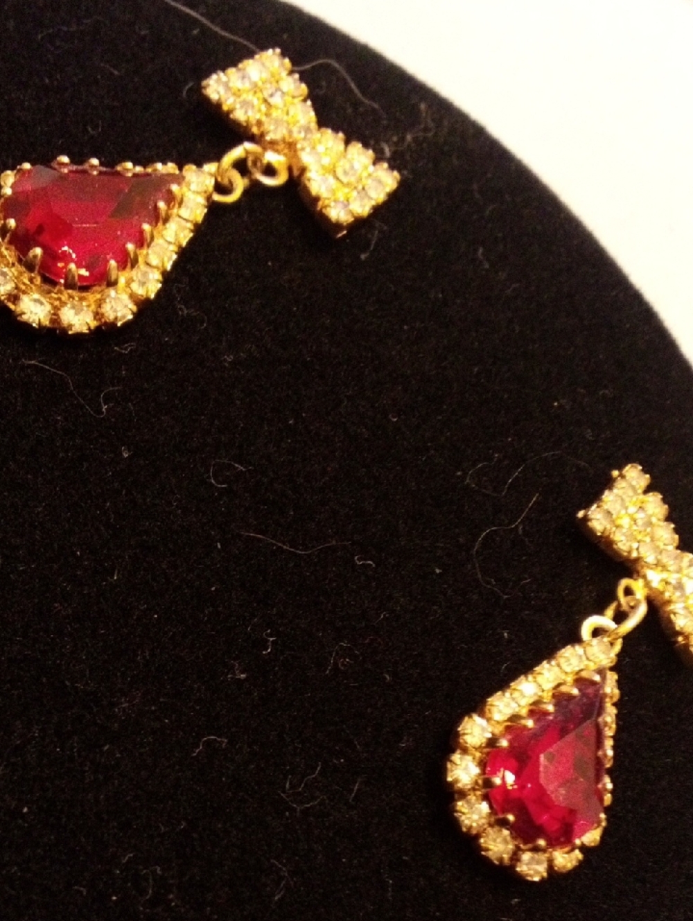 Gold-Tone Red Teardrop Drop Earrings with Crystal Accents - Picture 2 of 3